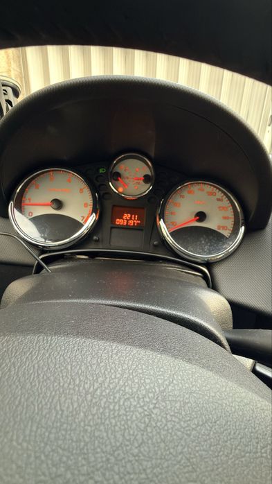 Peugeot 207 sw 2011 93.500km