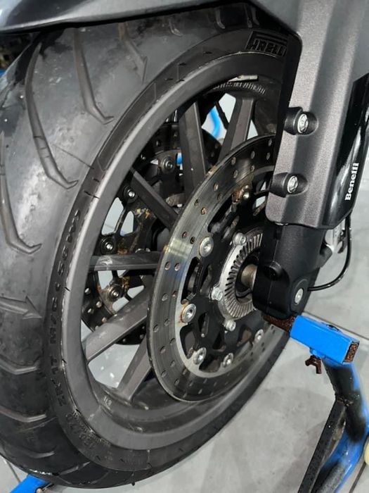 Benelli TRK 502.  4590klm