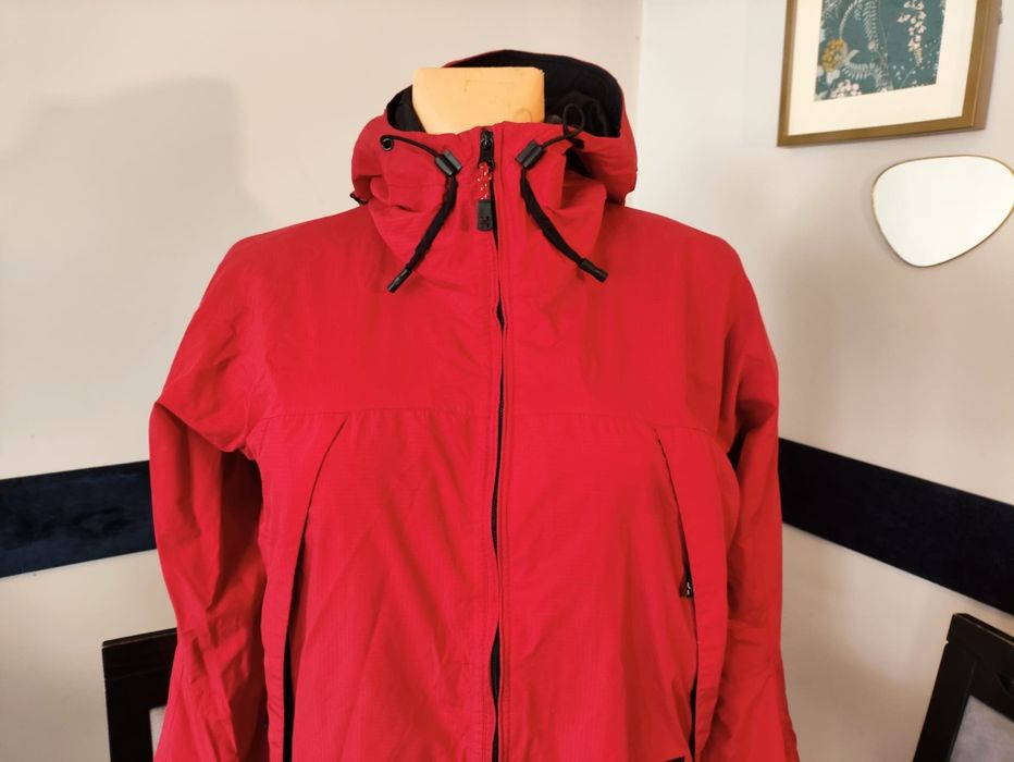 lekka kurtka trekkingowa Haglofs membrana Softshell trekkingowa windst