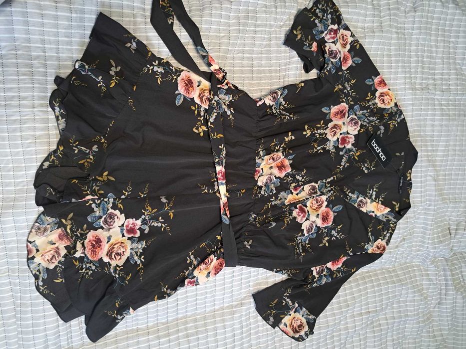 Boohoo śliczny zwiewna kombinezon letni 52