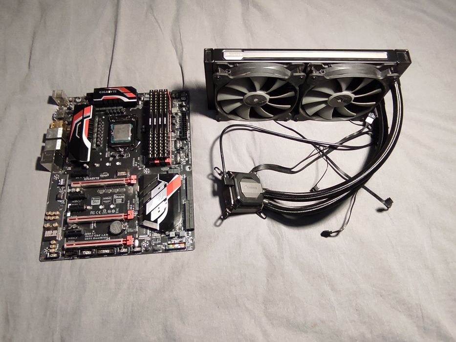 Продам комплектуючі