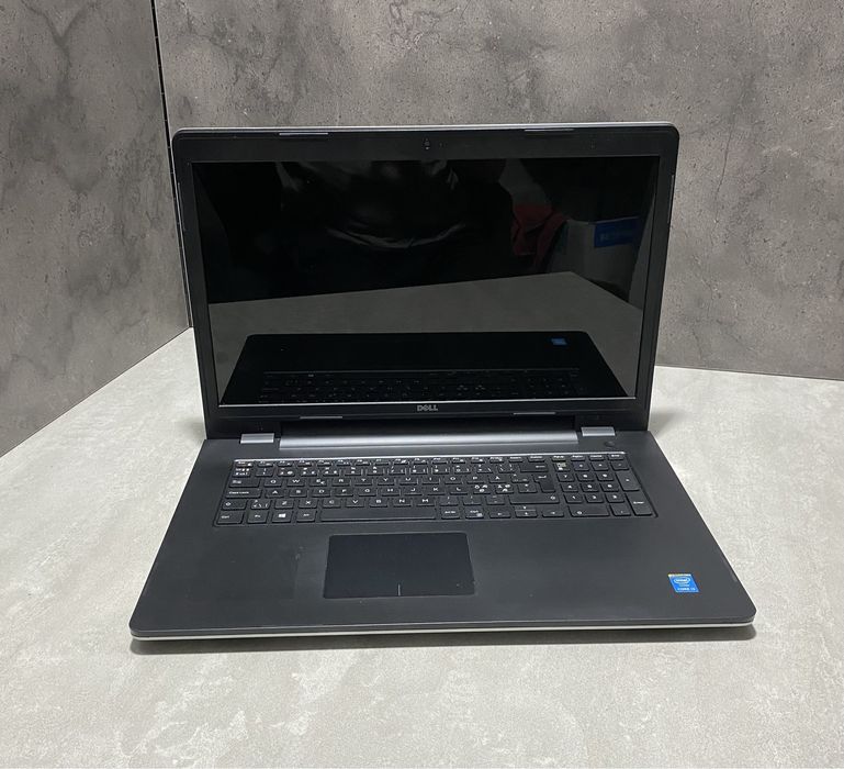 Ноутбук Dell P26E 17"/ на відновлення! N2811
