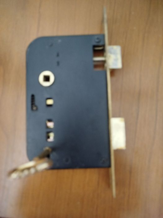 Fechadura de embutir64740731432835122