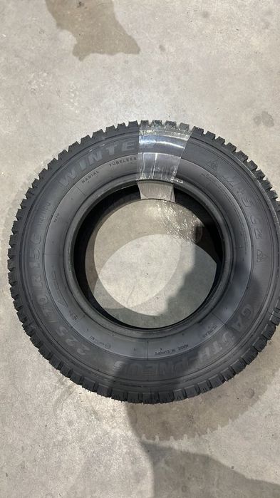 Зима 225/70/15С. Нова резина 25 рік. Шини гума r15 грузова