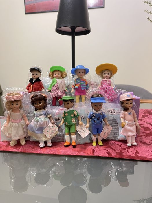 Madame Alexander bonecos extremamente raros e novos