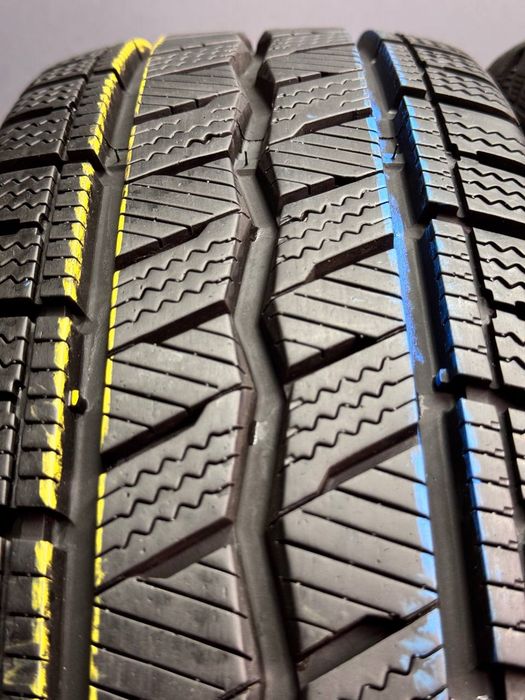 Шины БУ 195 70 R 15 C HANKOOK winter icept LV Грузовая Зима Комплект