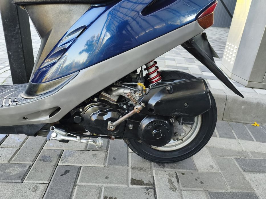 Скутер Honda Dio 27