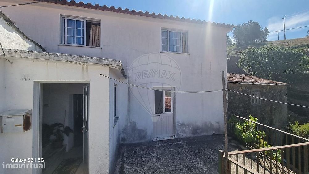 Moradia T2 para venda