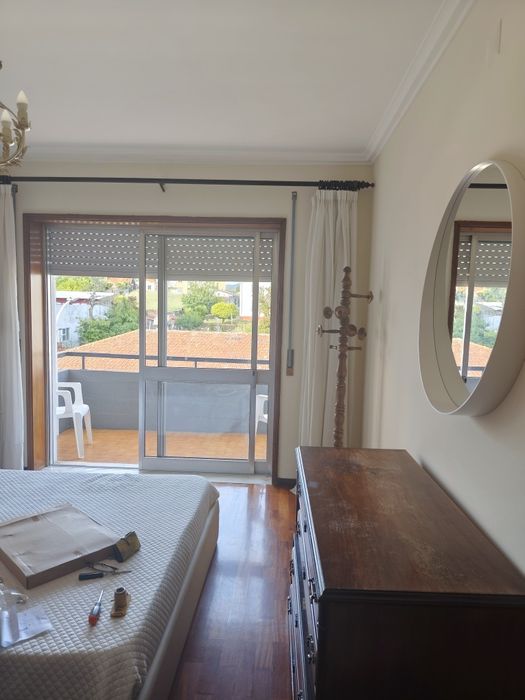 Quarto com casa banho