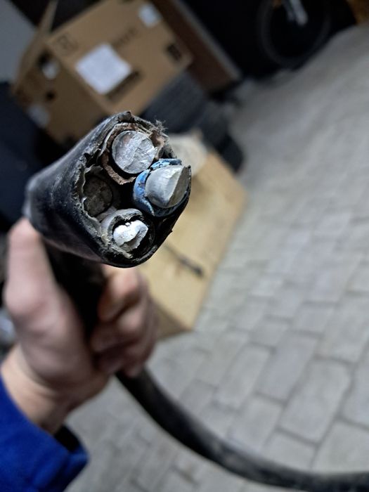 Продам кабель АВВГ