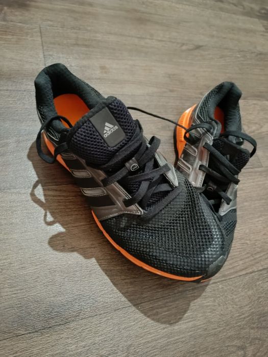Кросівки Adidas чоловік,підліток