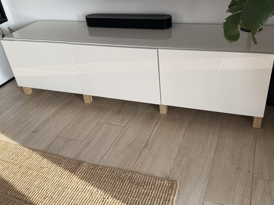 Szafka RTV Ikea Besta + szkło