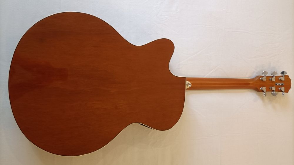 Guitarra electroacústica Yamaha CPX 600 Vintage Tint