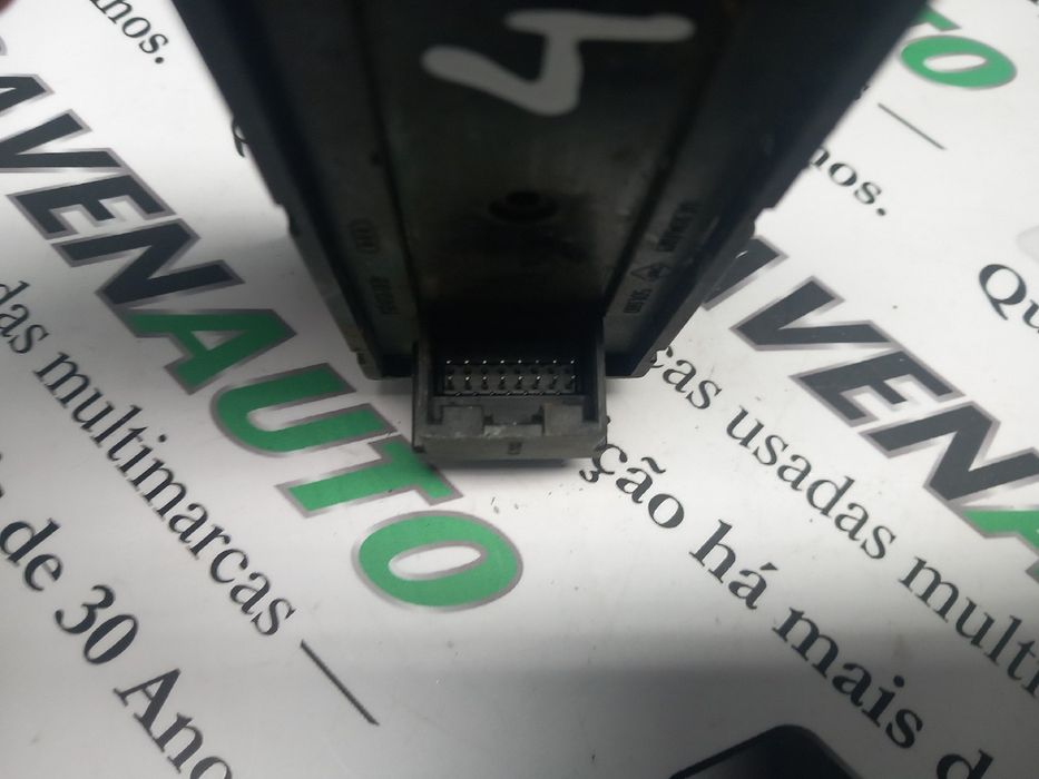 Comando / botão / interruptor vidros frente esquerdo AUDI A3 (8L1)433333384659619842