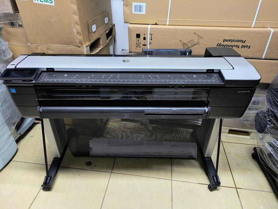 HP Designjet T830 MFP ze skanerem,  ploter wielofunkcyjny licznik 273m