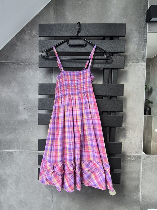 Piękna fioletowa sukienka w kratę TCM r 146 - 152