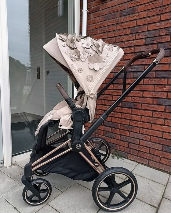 Прогулянковий блок Cybex Priam simply flowers