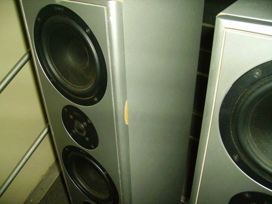 Продам акустику  CANTON LE 107.