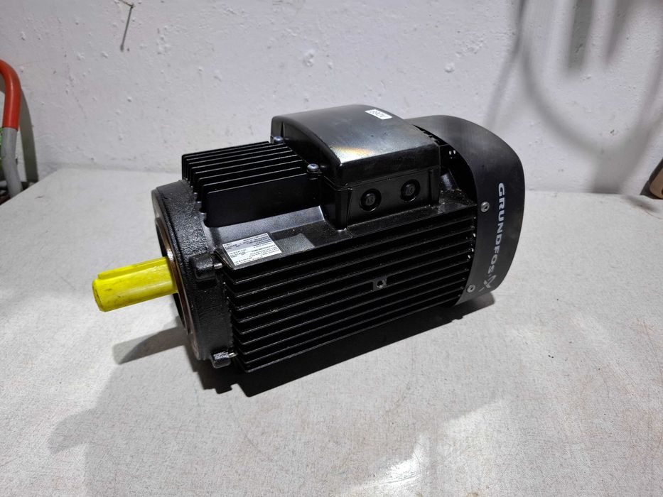 Silnik Elektryczny do Pompy Grundfos 3kw Max 3530obr