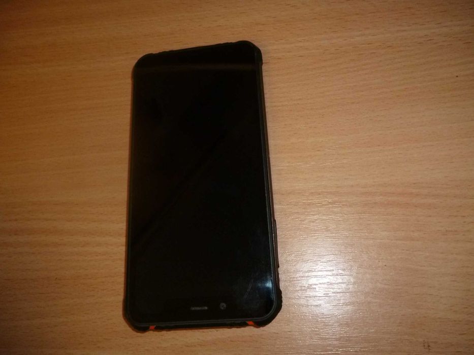 мобильный телефон android 8 ZOJI Z33 orange IP68 смартфон