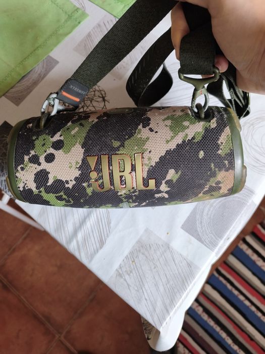 JBL bombox 3 camuflada