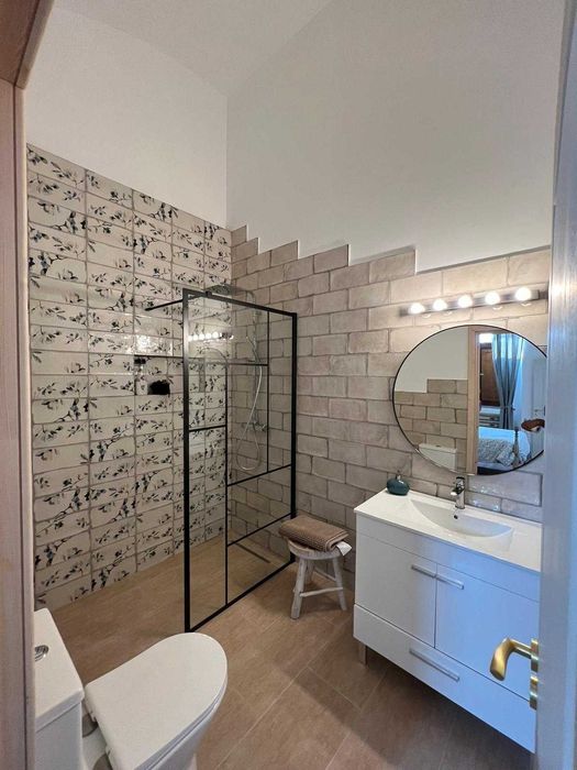 Moradia tradicional totalmente renovada no coração de Olhão