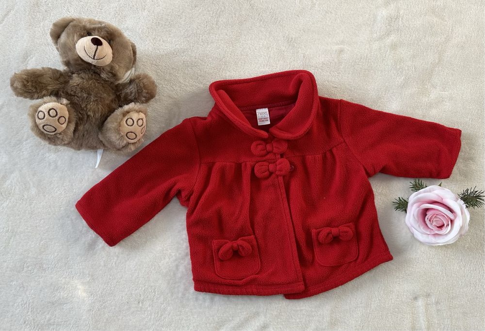 Polarowy płaszczyk niemowlęcy  na 6-9 miesięcy.