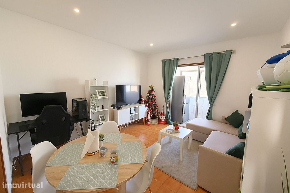 Apartamento T2 no Centro de Olhão