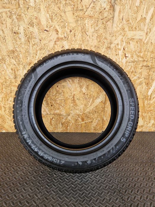 Opony zimowe 215/55/17 Semperit Speed-Grip 5