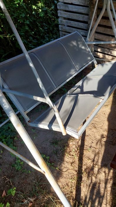 Huśtawka ogrodowa 3 osobowa ławka lezanka