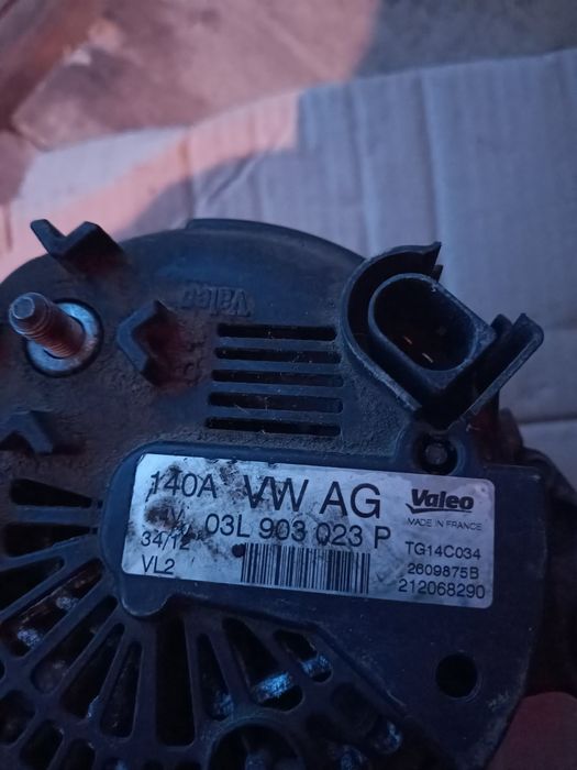 Генератор т5  transporter T5 2.0 140A valeo
