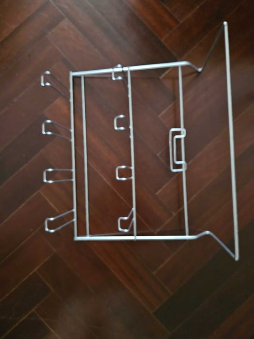 Expositor metálico impecável 42x34x20cm