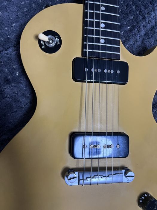 Gibson Melody Maker 120th Aniversary