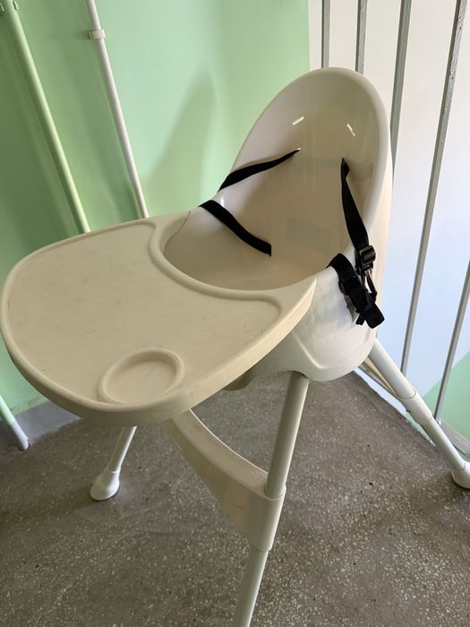 Krzeselko do karmienia