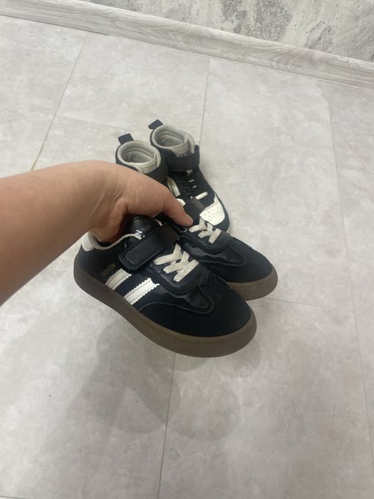 Взуття для хлопчика кеди , хайтопи , кросівки