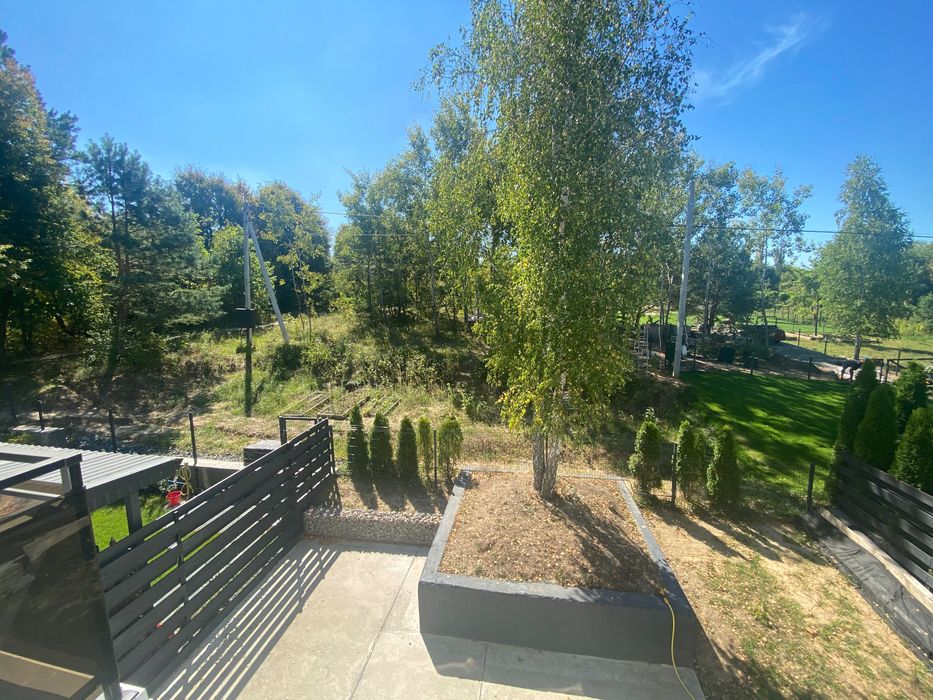 Шпитьки ТЕРЕЩЕНСЬКІ ОЗЕРА частина дуплексу 106 кв м + зем ділянка