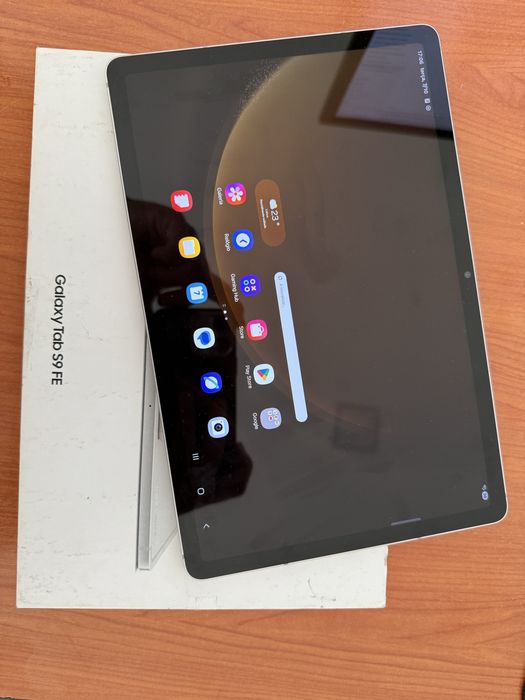 Samsung Galaxy Tab S9 FE Tablet, 10.9-inch – 256 GB – 8 GB64751976215299121