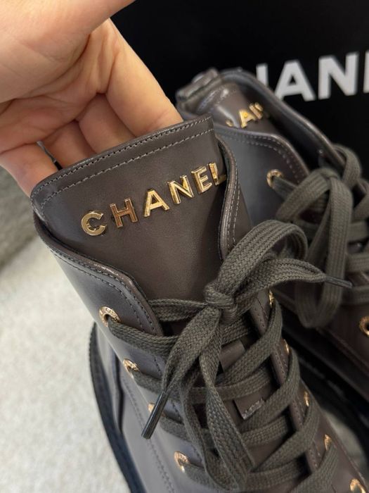 Ботинки chanel в коробці чорний і сірий колір на шнурівці