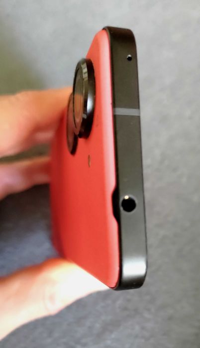 Смартфон ASUS ZenFone 9 (8/256GB)