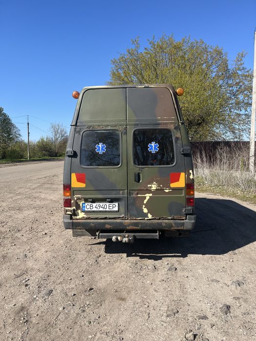 Продам FORD Transit  2.5 Дизель
