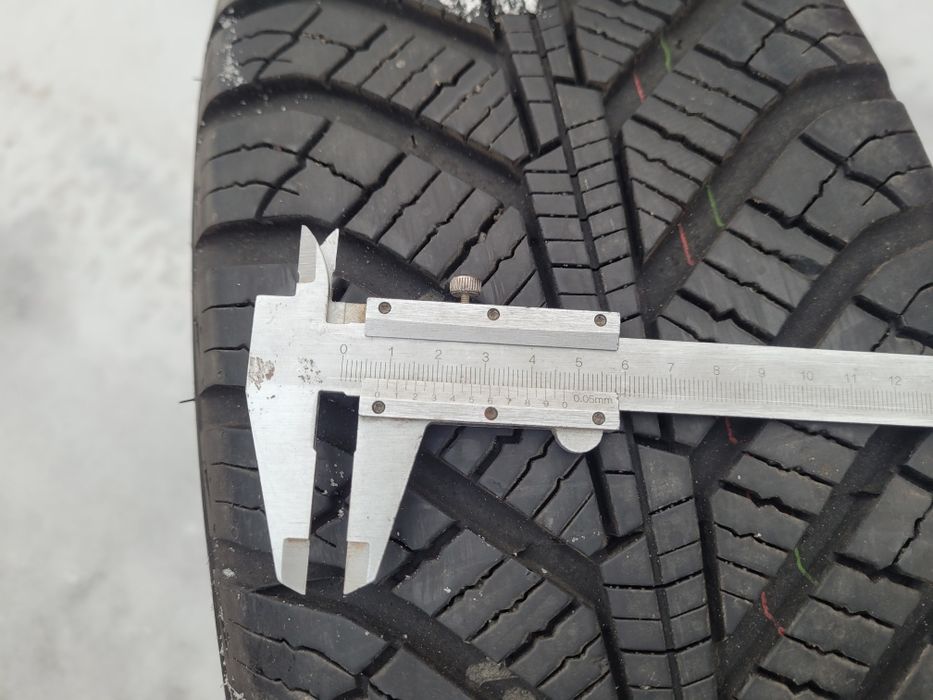 Гума,резина 2025 рік всесезонна Kumho 245*70*16