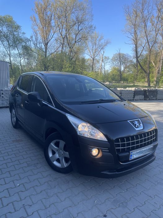Peugeot 3008 /2010року/2.0дизель/