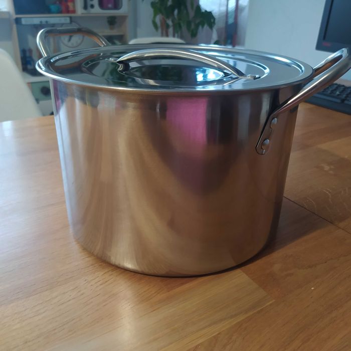 garnek 7 litrów nowy zapakowany z pokrywką gaz indukcja jakość gastron