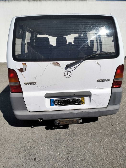 Carrinha Mercedes Vito