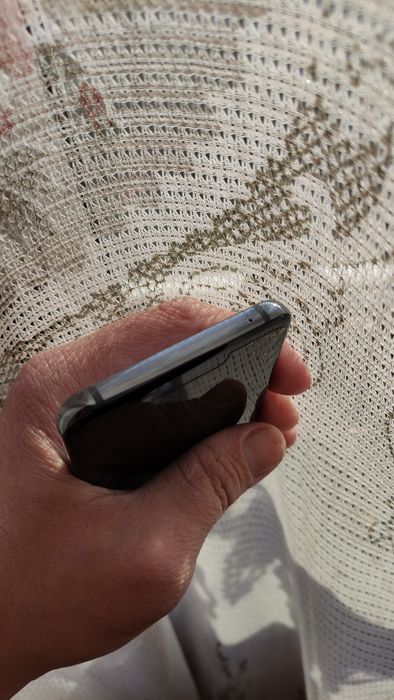 Продам свой смартфон Lg g8(LM-G820UM)