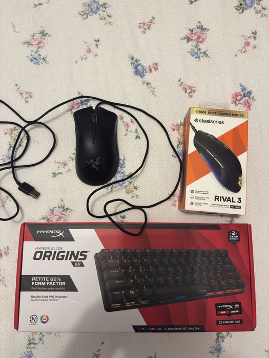 Teclado gamer  com fio e dois rato gamer com fio