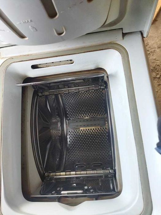 Стиральна  машина индезит wite 107