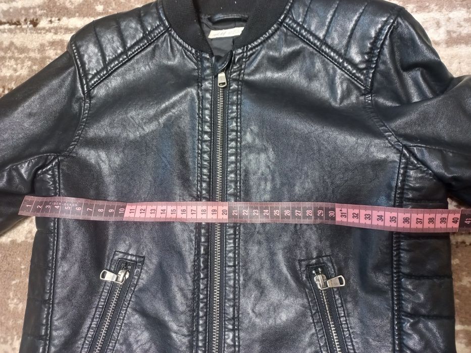 Кожанка на хлопчика фірми H&M