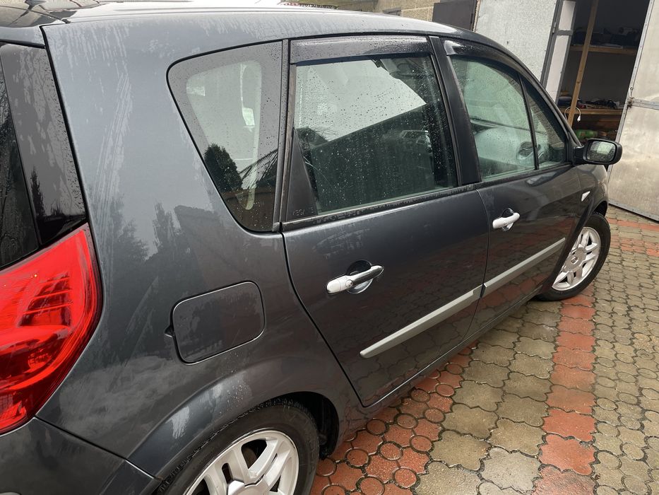 Продам Renault Scenic