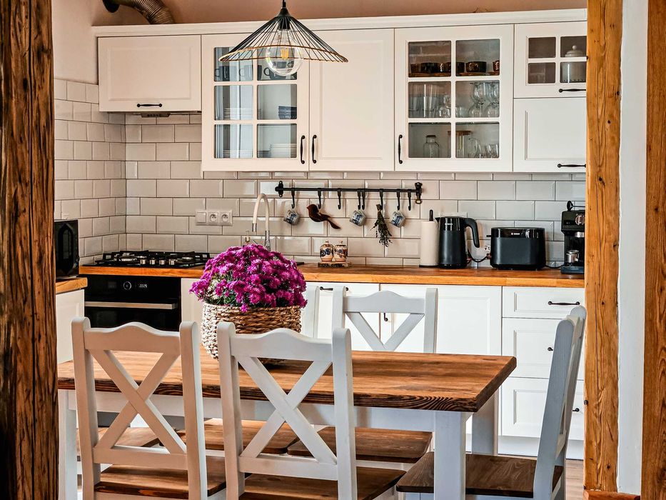 Zakątek Żabi Kraj - przy łowisku Gołysz. Dom na wyłączność dla 6 osób.